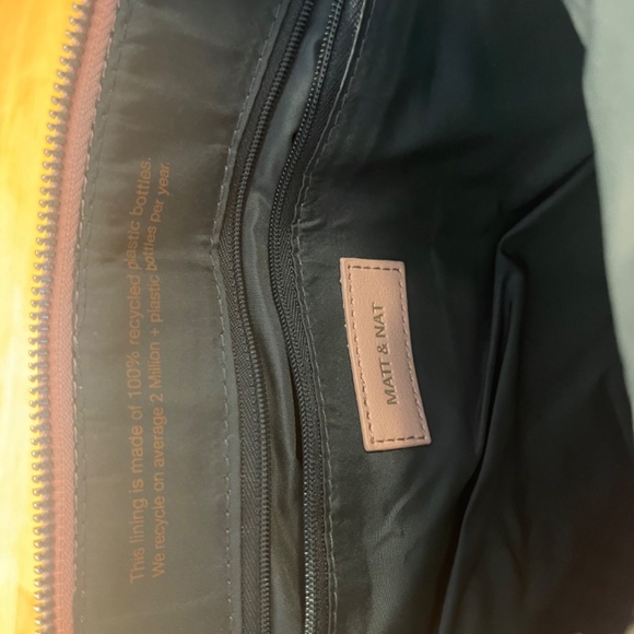 Matt Nat Whilem vegan leather crossbody hobo bag - Picture 3 of 4